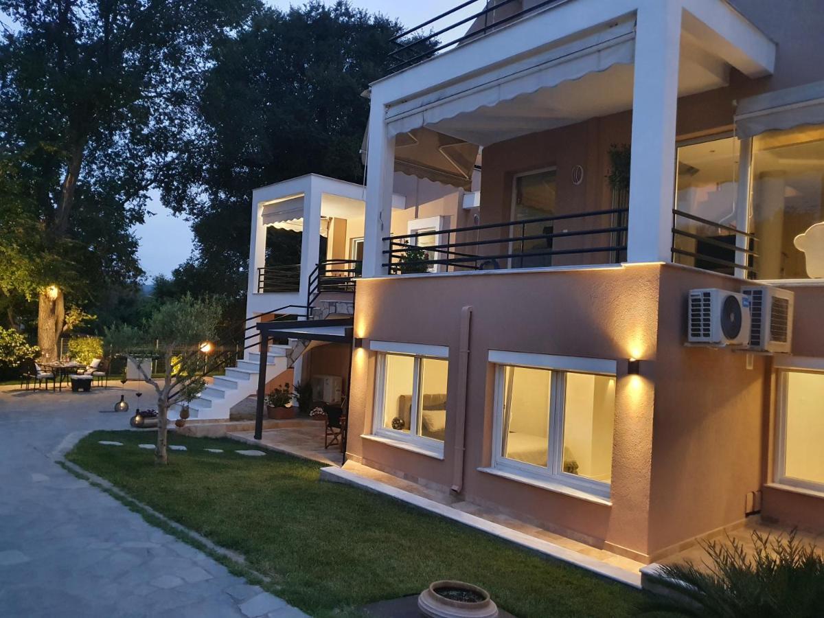 Dioni Luxury House Villa Nea Iraklitsa Exterior foto